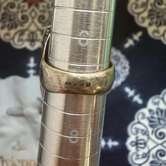 Vivienne Westwood Skull Ring - Picture 7 of 7